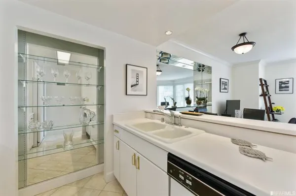 kitchen3.jpg