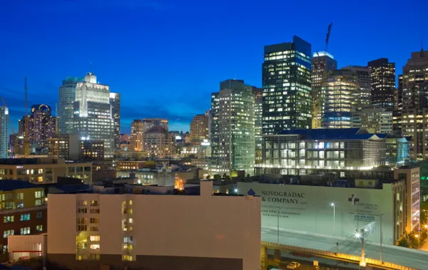 The Metropolitan Luxury building 1 bedroom in Rincon Hill